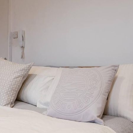 Your Lovely Studio Flat- West3 伦敦 外观 照片